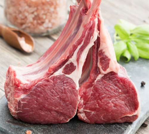 Fresh veal chops with bone